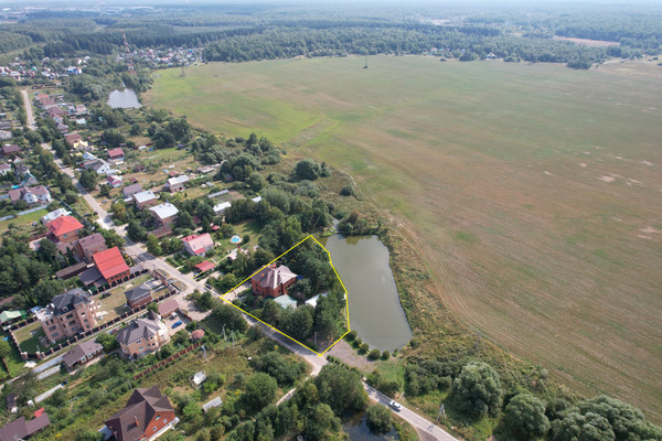 Продам коттедж, 23, Лучинское д, 0 км от города