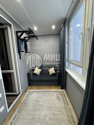 Продам трехкомнатную (3-комн.) квартиру, Заводская ул, 18к3, Нахабино рп