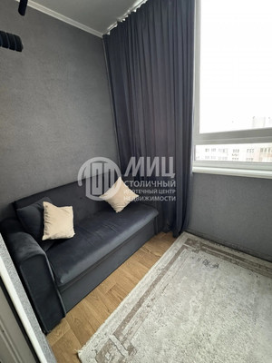 Продам трехкомнатную (3-комн.) квартиру, Заводская ул, 18к3, Нахабино рп