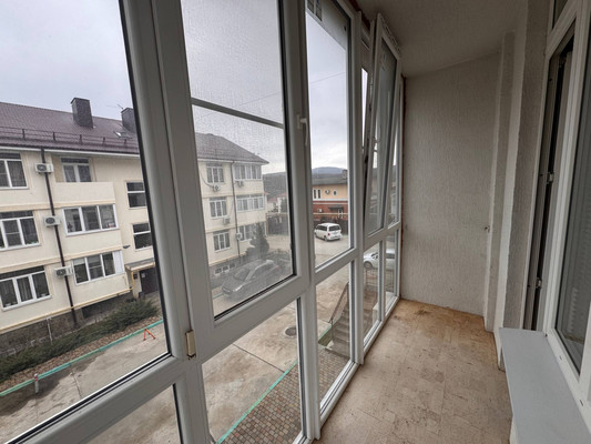 Продам трехкомнатную (3-комн.) квартиру, 8-я Щель ул, 30, Цемдолина с