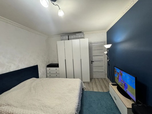 Продам двухкомнатную (2-комн.) квартиру, Видова ул, 177, Новороссийск г