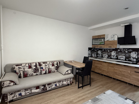 Продам однокомнатную (1-комн.) квартиру, Мурата Ахеджака ул, 3к1, Новороссийск г