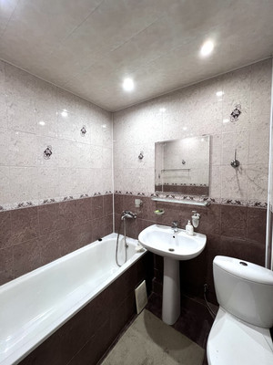 Продам однокомнатную (1-комн.) квартиру, Алексеева ул, 25, Новороссийск г