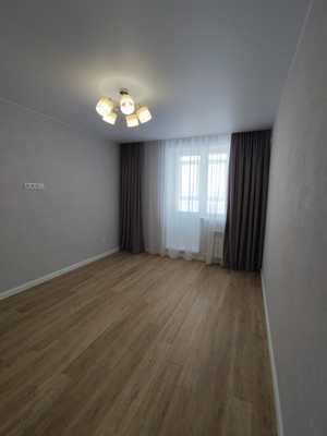 Продам двухкомнатную (2-комн.) квартиру, Самоцветы мкр, 8, Иваново г