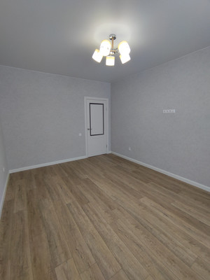 Продам двухкомнатную (2-комн.) квартиру, Самоцветы мкр, 8, Иваново г