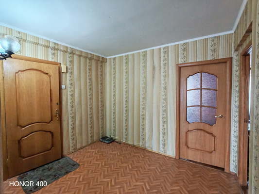 Продам трехкомнатную (3-комн.) квартиру, 9 Января ул, 179ка, Майкоп г