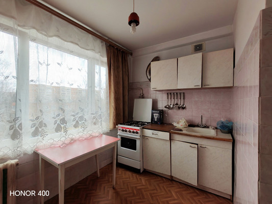 Продам трехкомнатную (3-комн.) квартиру, 9 Января ул, 179ка, Майкоп г