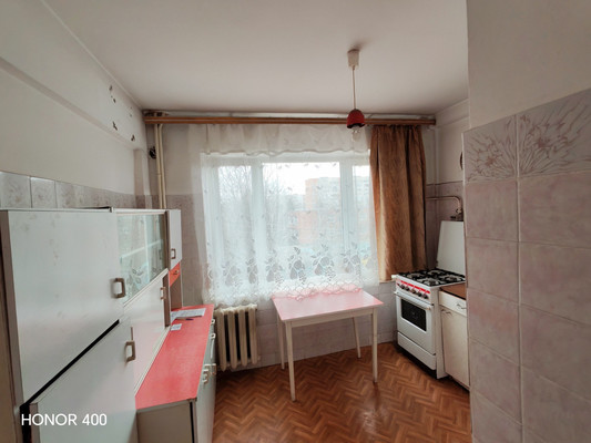 Продам трехкомнатную (3-комн.) квартиру, 9 Января ул, 179ка, Майкоп г