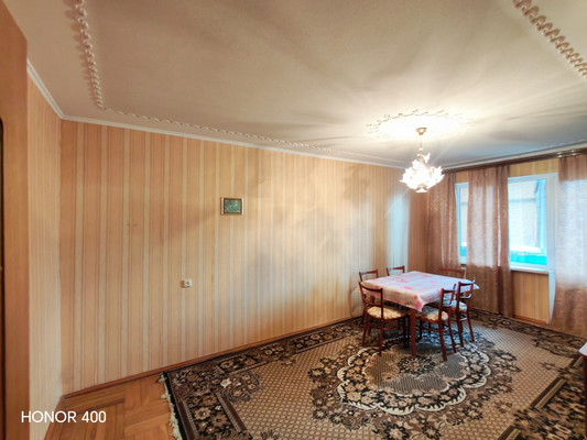 Продам трехкомнатную (3-комн.) квартиру, 9 Января ул, 179ка, Майкоп г