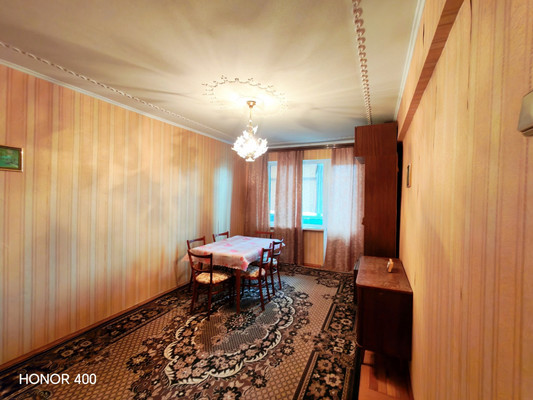 Продам трехкомнатную (3-комн.) квартиру, 9 Января ул, 179ка, Майкоп г