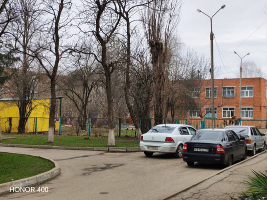 Продам трехкомнатную (3-комн.) квартиру, 9 Января ул, 179ка, Майкоп г