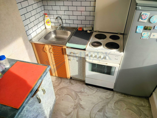 Сдам однокомнатную (1-комн.) квартиру, Рокоссовского ул, 24, Красноярск г