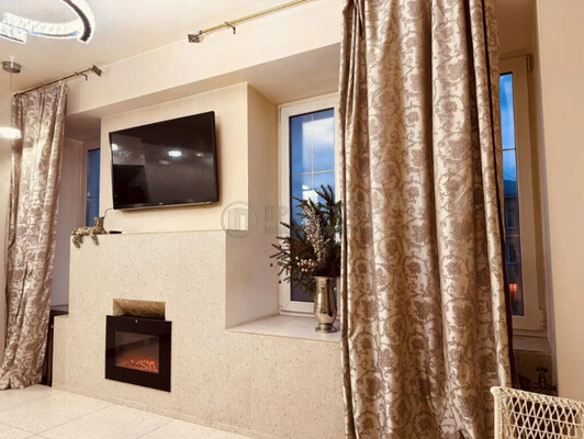 Продам однокомнатную (1-комн.) квартиру, 2-я Брестская ул, 43, Москва г