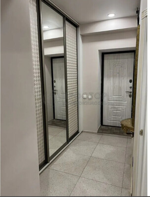 Продам однокомнатную (1-комн.) квартиру, 2-я Брестская ул, 43, Москва г