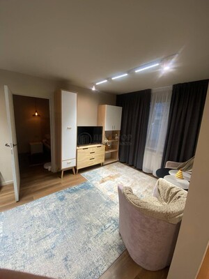 Продам двухкомнатную (2-комн.) квартиру, Студенческая ул, 16, Москва г