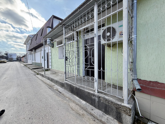 Продам склад 110,5 м2, Проездной пер, 1а, Симферополь г