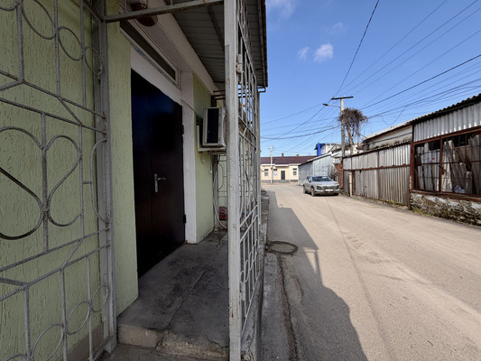 Продам склад 110,5 м2, Проездной пер, 1а, Симферополь г