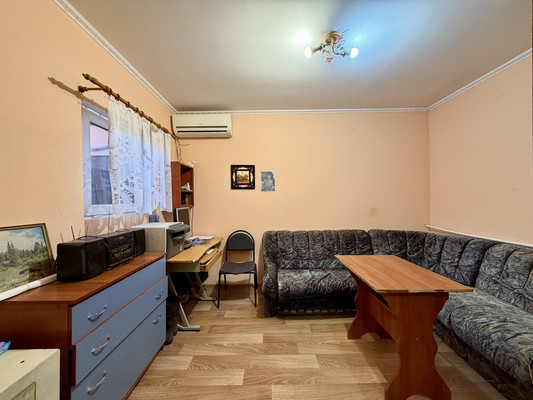 Продам склад 110,5 м2, Проездной пер, 1а, Симферополь г