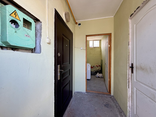 Продам склад 110,5 м2, Проездной пер, 1а, Симферополь г