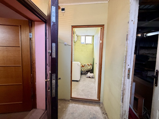 Продам склад 110,5 м2, Проездной пер, 1а, Симферополь г