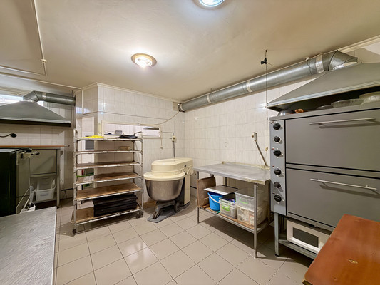 Продам склад 110,5 м2, Проездной пер, 1а, Симферополь г