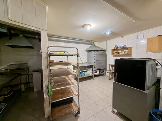 Продам склад 110,5 м2, Проездной пер, 1а, Симферополь г