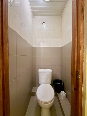 Продам склад 110,5 м2, Проездной пер, 1а, Симферополь г