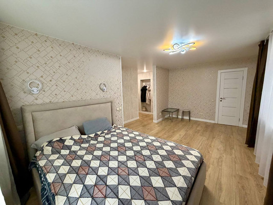 Продам однокомнатную (1-комн.) квартиру, Гаршина ул, 22, Томилино рп