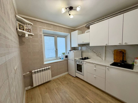 Продам однокомнатную (1-комн.) квартиру, Гаршина ул, 22, Томилино рп