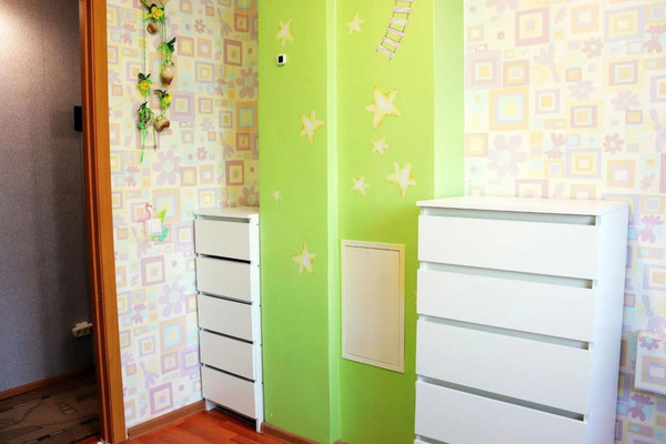 Продам двухкомнатную (2-комн.) квартиру, Соколовская ул, 80А, Красноярск г