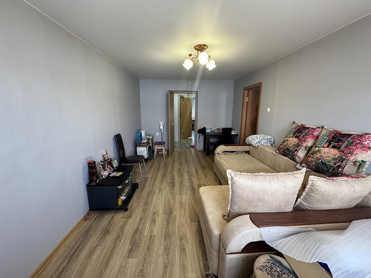 Продам трехкомнатную (3-комн.) квартиру, Постникова ул, 8, Фокино г