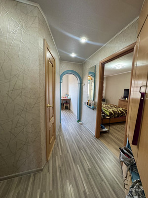 Продам трехкомнатную (3-комн.) квартиру, Постникова ул, 8, Фокино г