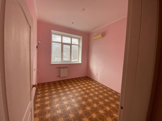 Продам гостиницу 1 710 м2, Чехова ул, 33, Феодосия г