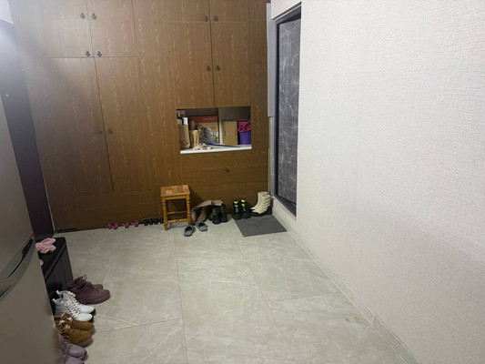 Продам трехкомнатную (3-комн.) квартиру, Чистопольская ул, 5, Казань г