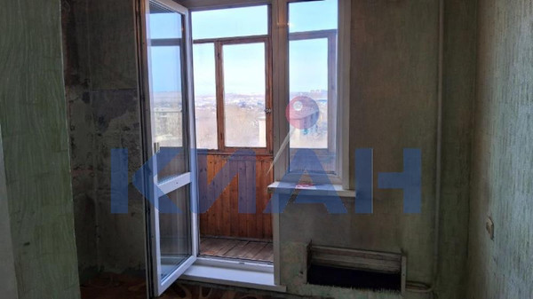 Продам однокомнатную (1-комн.) квартиру, Джамбульская ул, 19в, Красноярск г