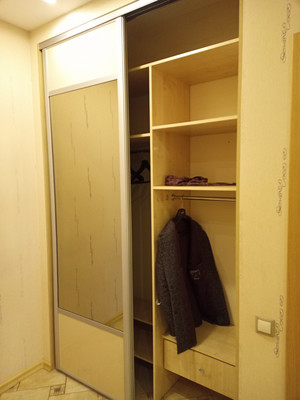 Продам трехкомнатную (3-комн.) квартиру, Ленина пр-кт, 47, Кириши г