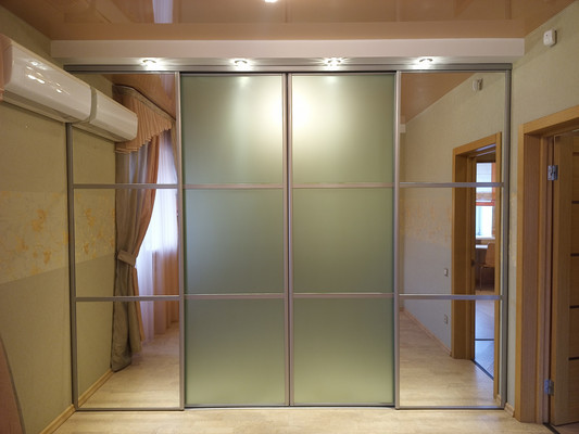 Продам трехкомнатную (3-комн.) квартиру, Ленина пр-кт, 47, Кириши г