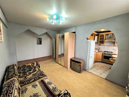 Продам двухкомнатную (2-комн.) квартиру, Димитрова ул, 148, Брянск г