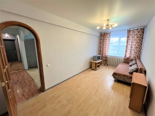 Продам двухкомнатную (2-комн.) квартиру, Димитрова ул, 148, Брянск г