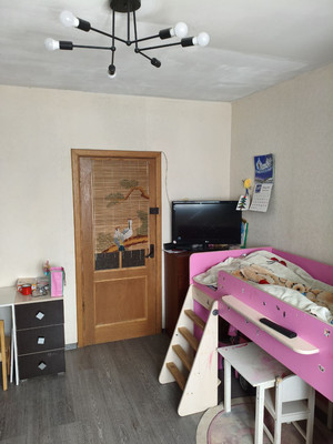 Продам трехкомнатную (3-комн.) квартиру, Пятилеток пр-кт, 3, Санкт-Петербург г