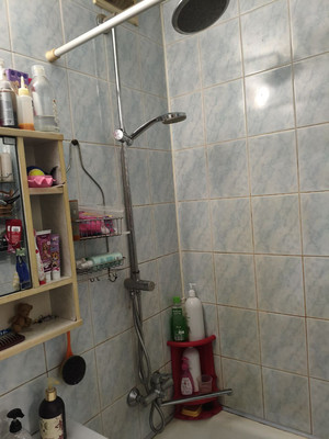 Продам трехкомнатную (3-комн.) квартиру, Пятилеток пр-кт, 3, Санкт-Петербург г