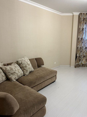 Продам трехкомнатную (3-комн.) квартиру, Октябрьский пр-кт, 18к3, Люберцы г