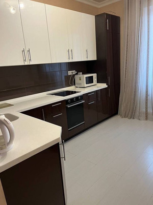 Продам трехкомнатную (3-комн.) квартиру, Октябрьский пр-кт, 18к3, Люберцы г