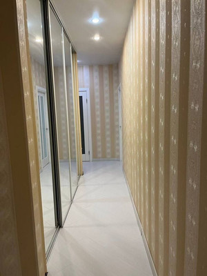 Продам трехкомнатную (3-комн.) квартиру, Октябрьский пр-кт, 18к3, Люберцы г