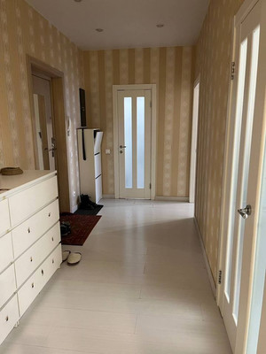 Продам трехкомнатную (3-комн.) квартиру, Октябрьский пр-кт, 18к3, Люберцы г