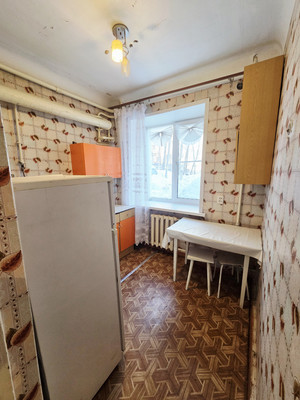 Продам однокомнатную (1-комн.) квартиру, Октябрьская ул, 32, Казань г