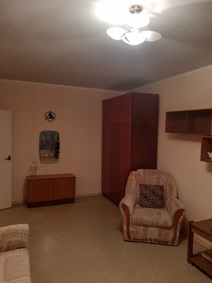 Продам однокомнатную (1-комн.) квартиру, Мира пр-кт, 33, Волгодонск г