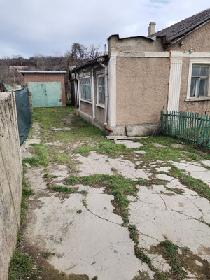 Продам дом, Дачная ул, 89, Перевальное с, 0 км от города