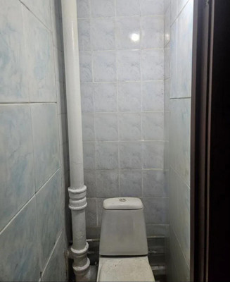 Продам двухкомнатную (2-комн.) квартиру, 1 Конной Армии ул, 17Б, Симферополь г