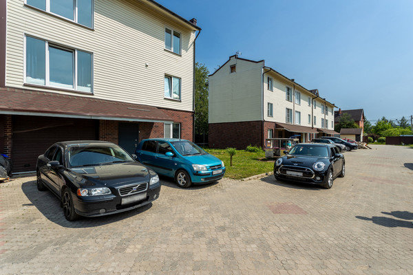 Продам таунхаус, Овцинская 3-я линия ул, 12г, имени Свердлова гп, 0 км от города